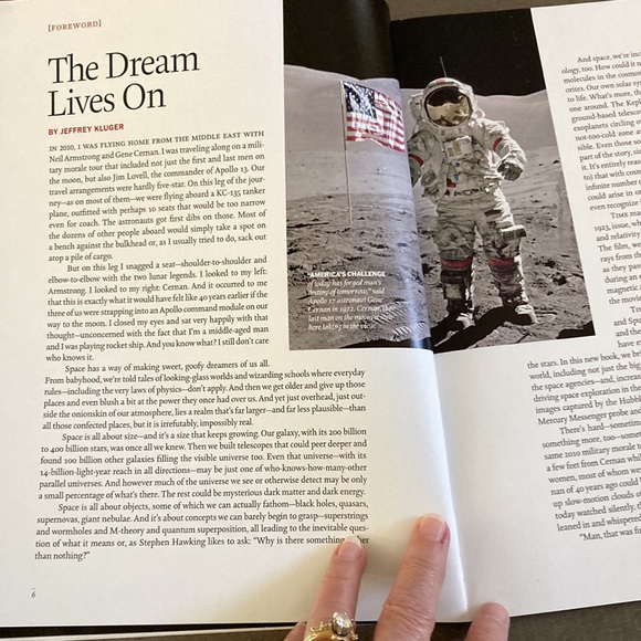 THE SPACE SHUTTLE OPERATOR’S MANUAL 1982 /BONUS TIME MAG: New Space Discoveries - Picture 15 of 16